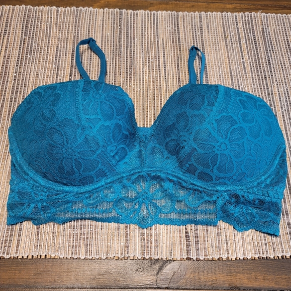 Victoria's Secret Pink Lace Bralette Medium - Picture 2 of 4